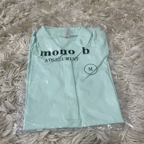 Mono B Green Fitted Polo Button Down Tee - Picture 1 of 3